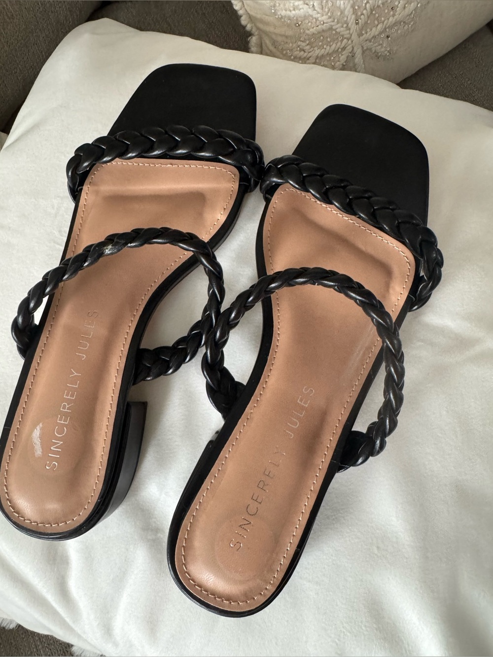 Sincerly Jules Black Braided Double-Strap Slide Sandals with Tan Footbed